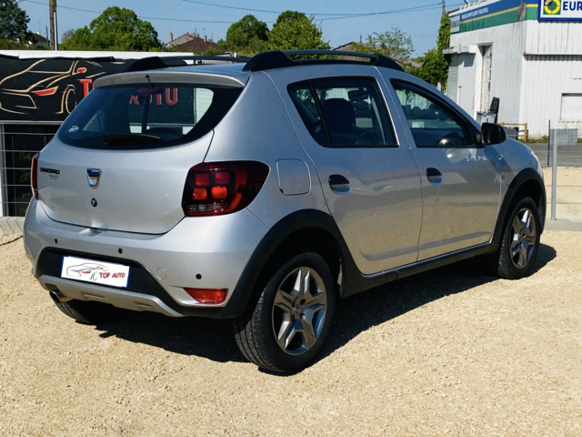 Renault sandero b52